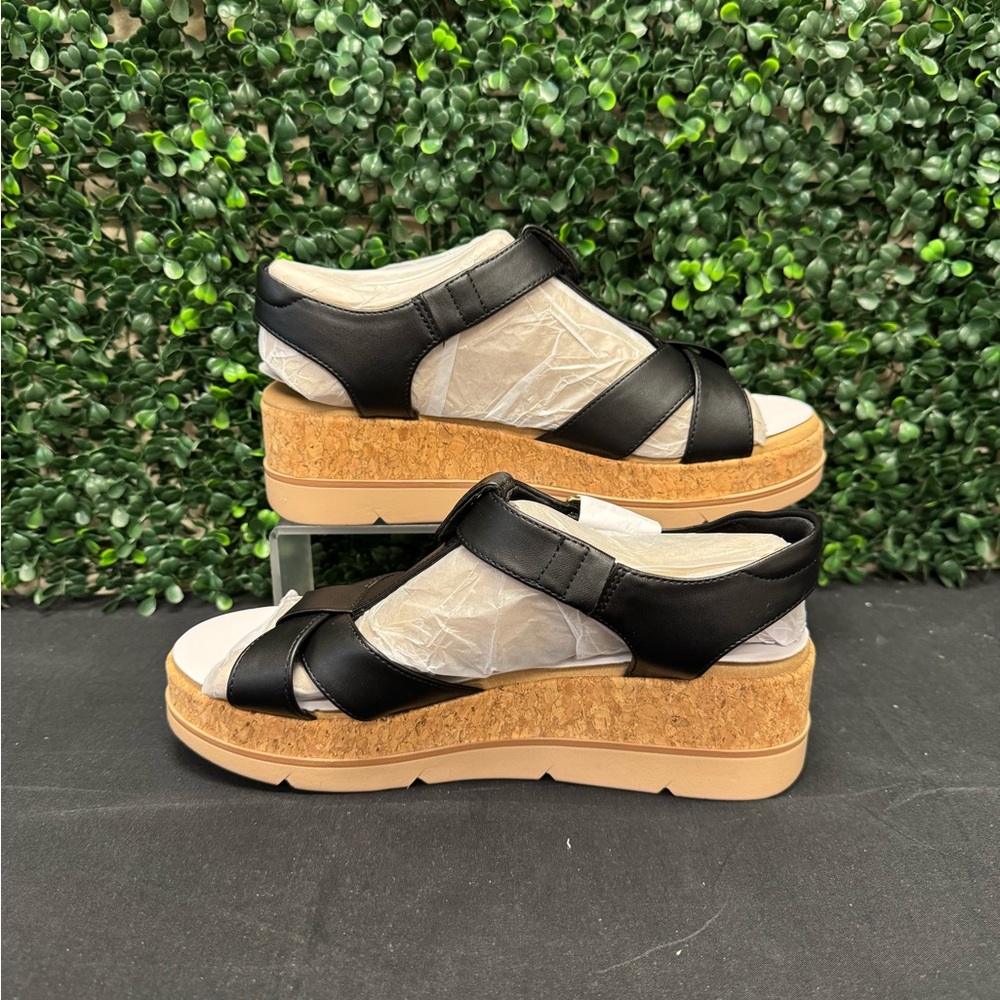 Dr. Scholls Once Again Platform Wedge Sandal - W8 - Picture 2 of 10